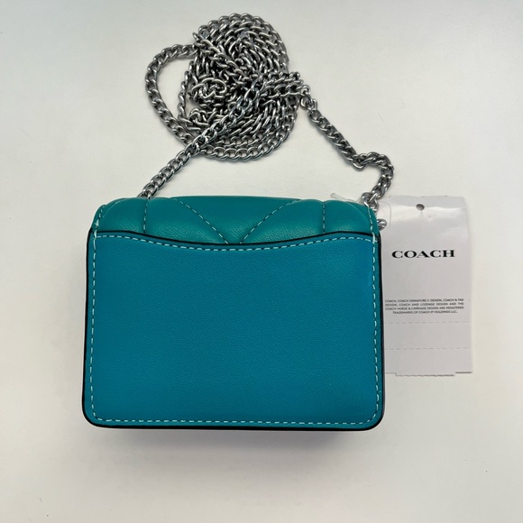 Coach Mini Wallet On A Chain With Puffy Diamond Quilting - Picture 2 of 7